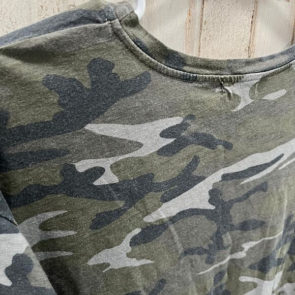 T.la Anthropologie Camo Cotton Modal Flutter Sleeve Short Sleeve Shirt Small - Picture 6 of 8